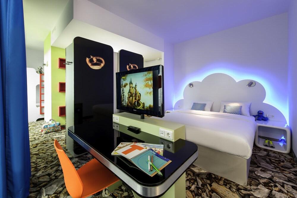 Styles Hotel Muenchen Messe Εξωτερικό φωτογραφία