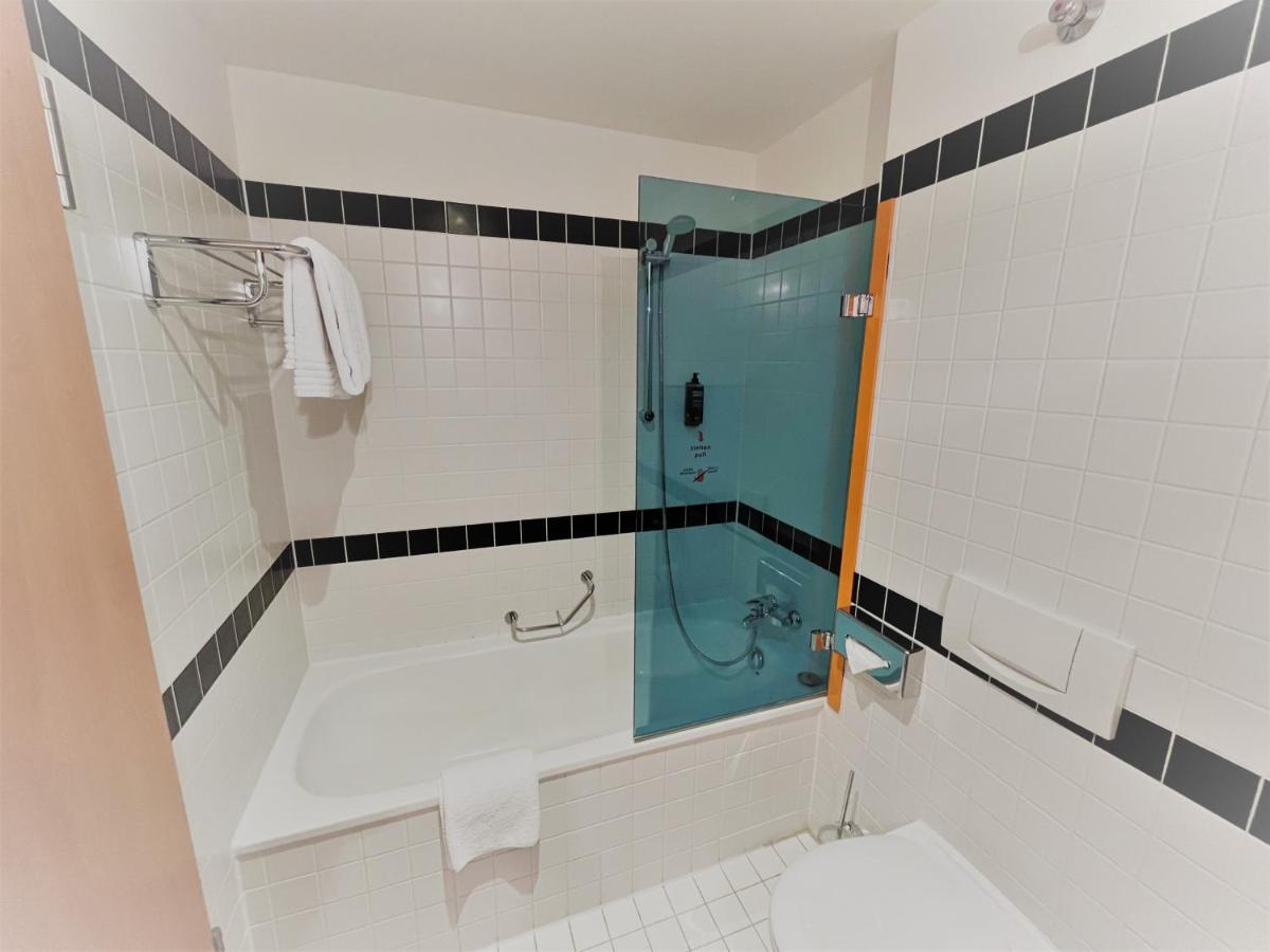Styles Hotel Muenchen Messe Εξωτερικό φωτογραφία