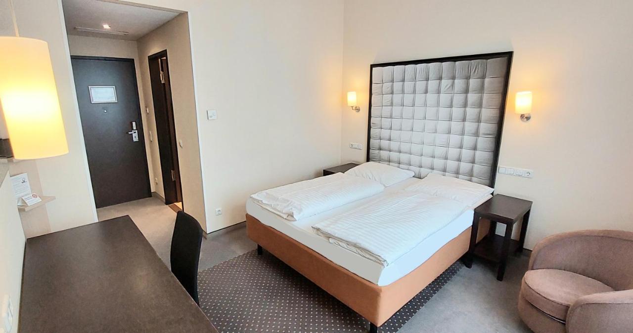 Styles Hotel Muenchen Messe Εξωτερικό φωτογραφία